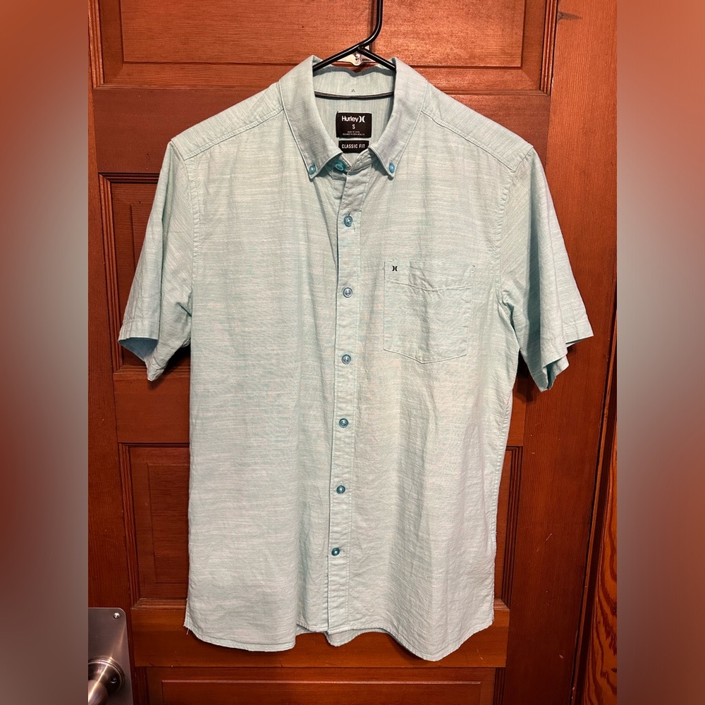 Hurley Classic Fit Shirt